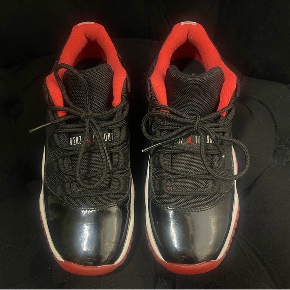 🖤❤️🤍Jordan sneakers👟❤️ - Picture 6 of 11